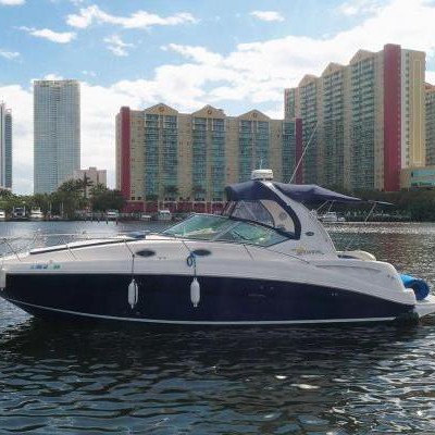 Luxury Yacht Rental in Miami l 35 ft Sea Ray