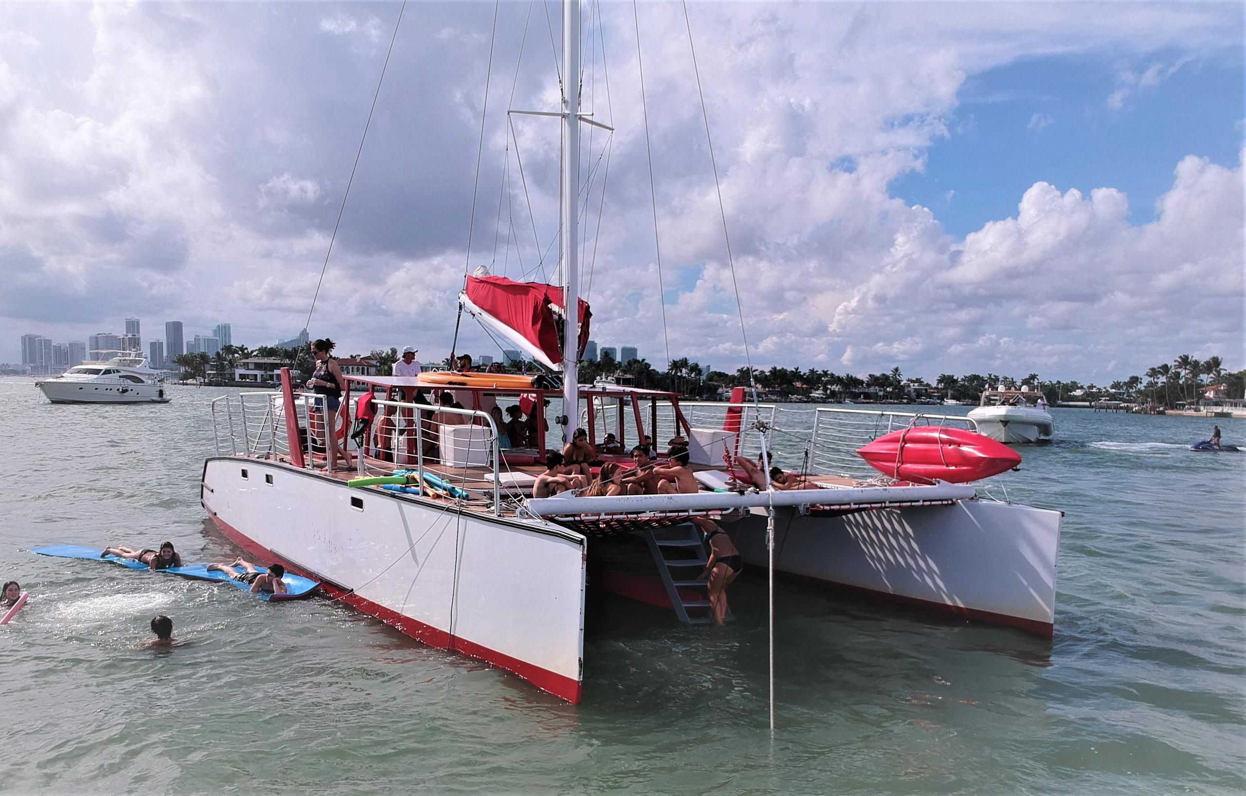 South Beach Yacht Party — Miami