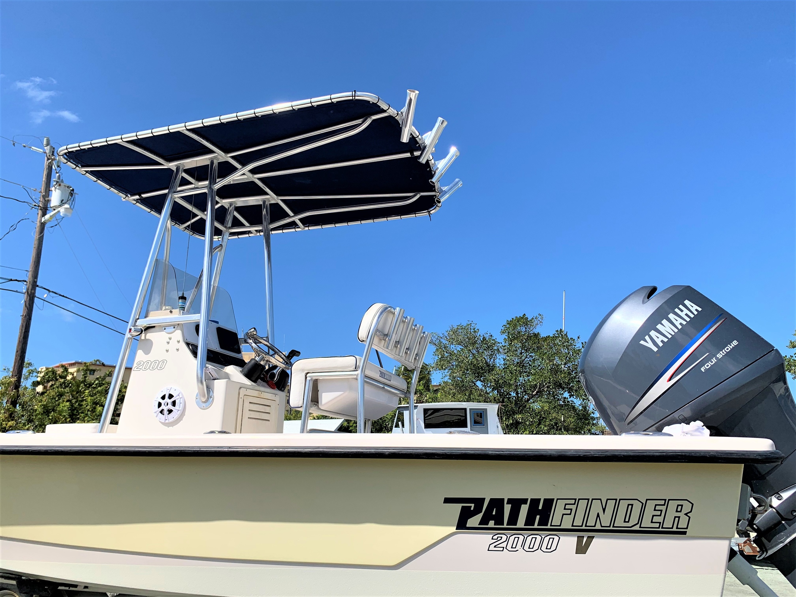 21' Pathfinder - Backcountry Boat