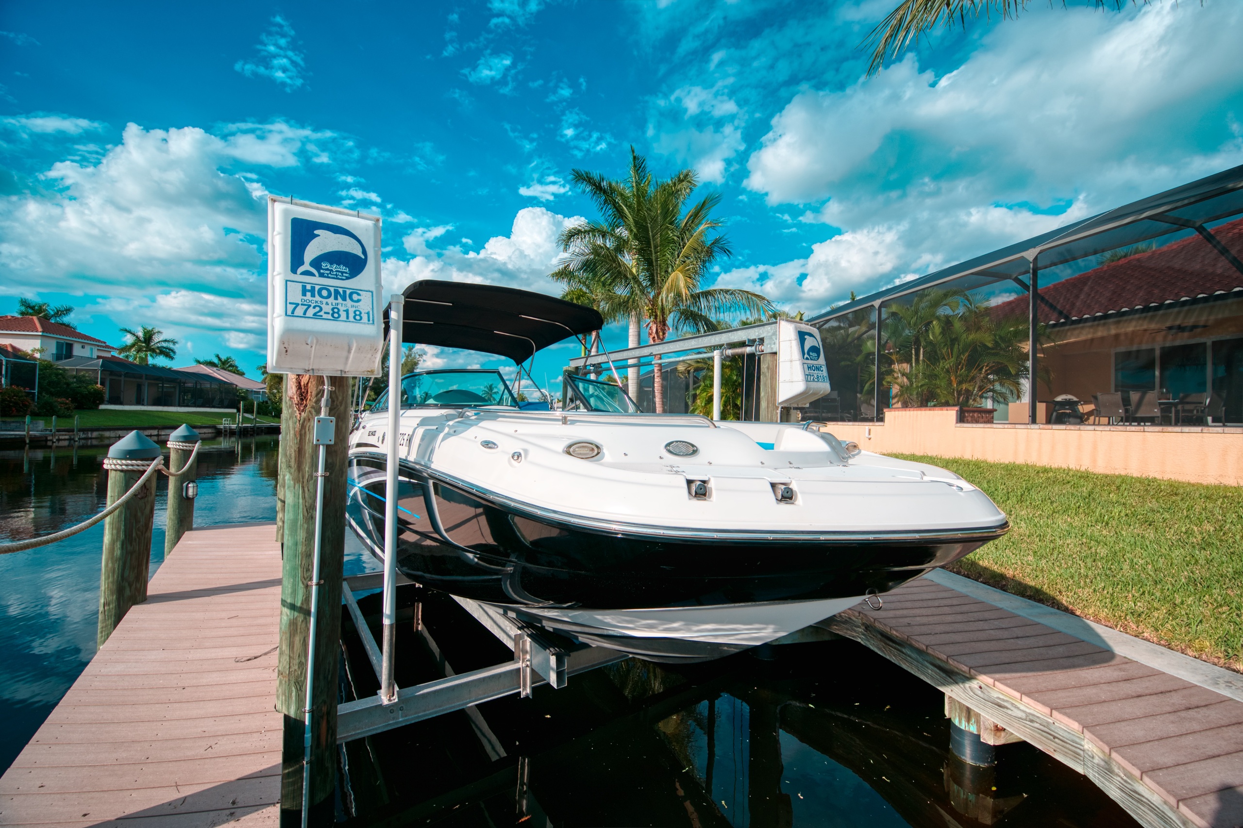 Hurricane SD 2400 250PS Villa Dreams Come True — Cape Coral