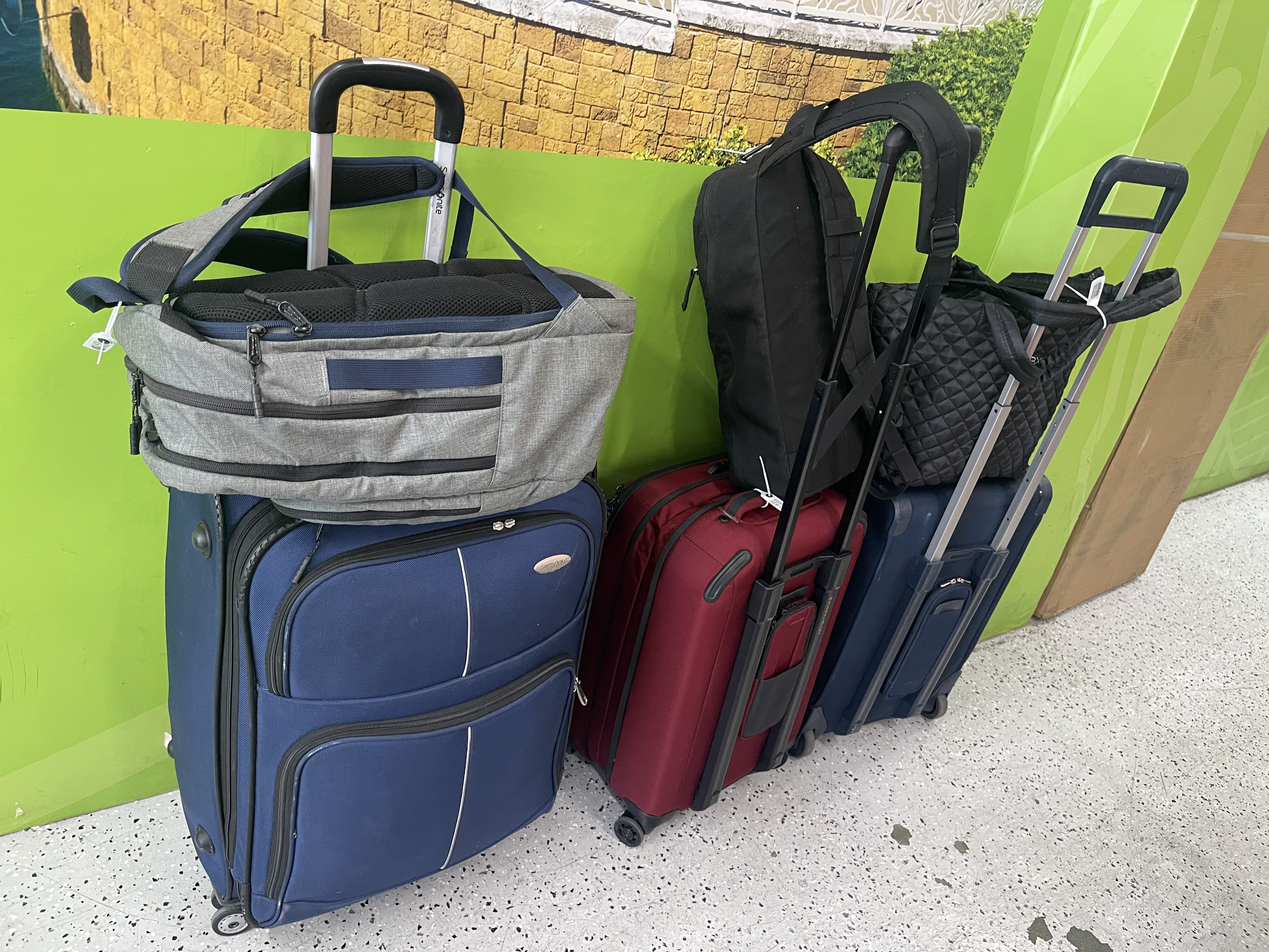 Luggage Storage — Miami Beach