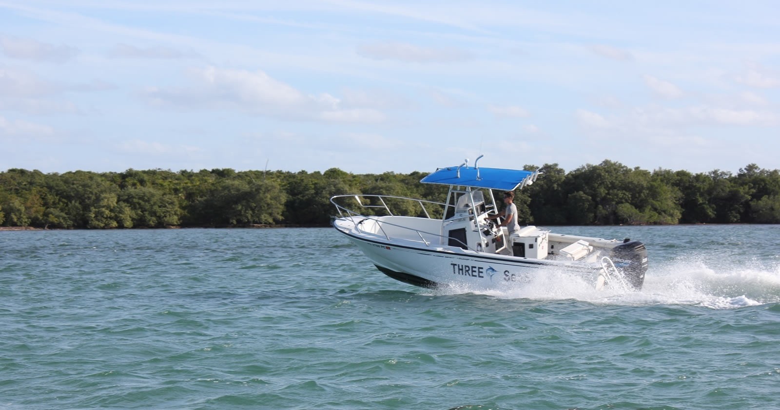 24' Boston Whaler — Marathon