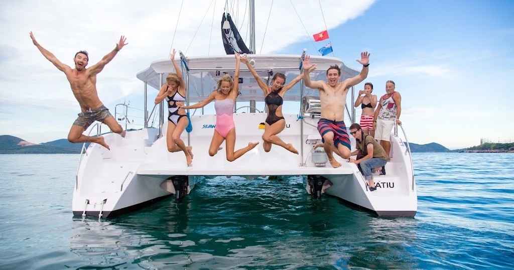 Half Day Private Luxury Charter — Key West