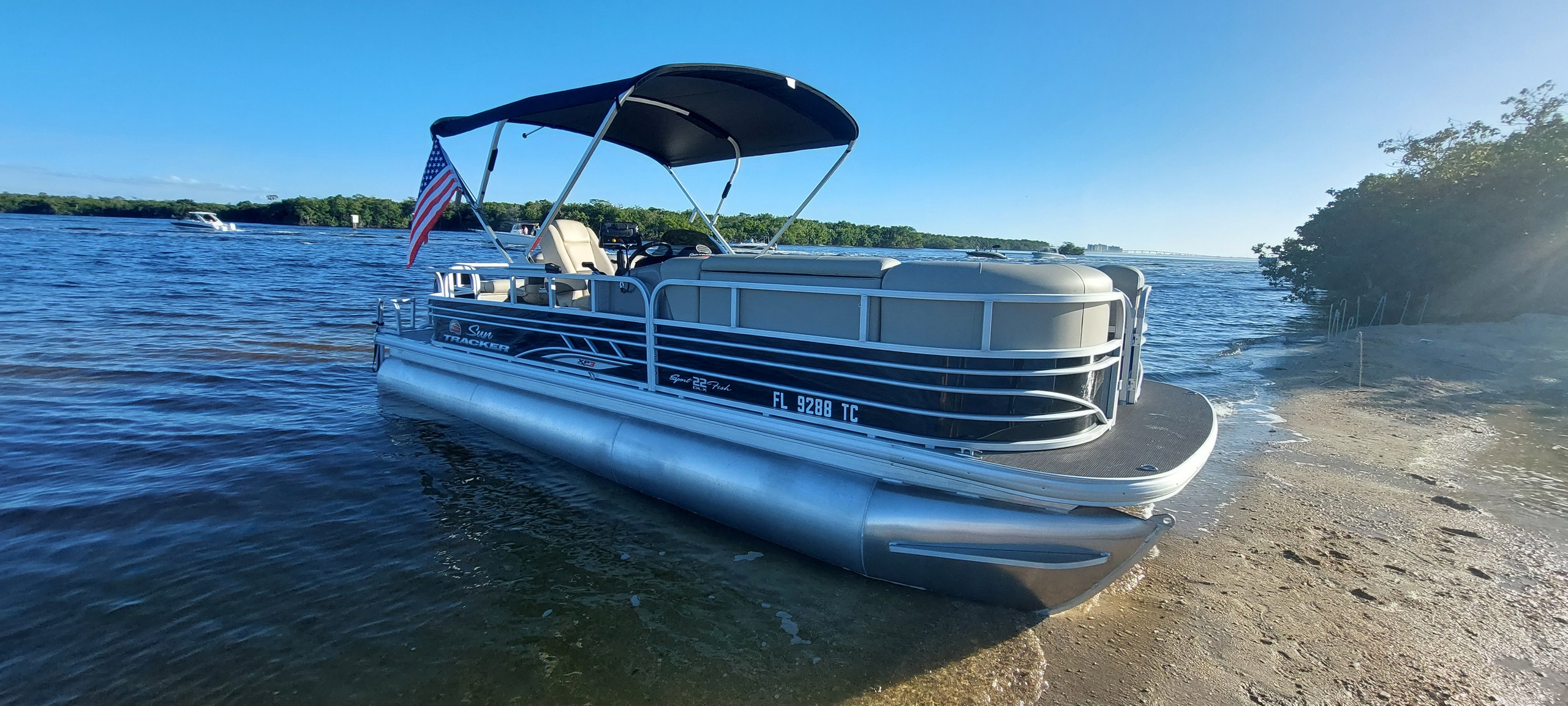 Sun Tracker Sportfish Tritoon - 150HP — Cape Coral