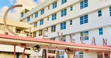 Miami Food and History Tour by Luxury Vehicle