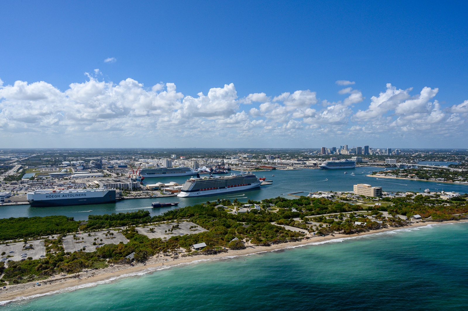 Hollywood Beaches and Port Everglades