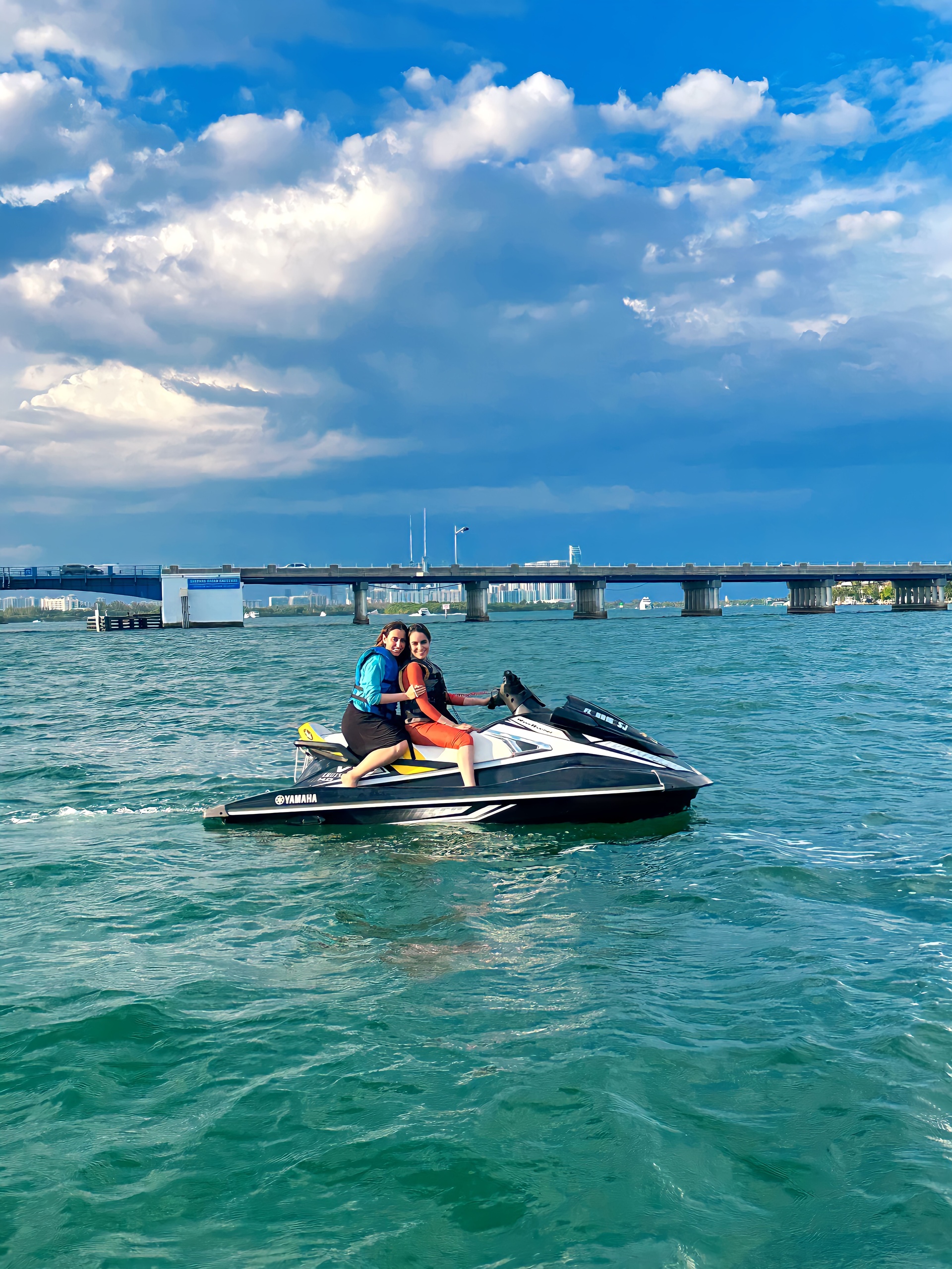 Jetski & Boat Ride Rental — Miami