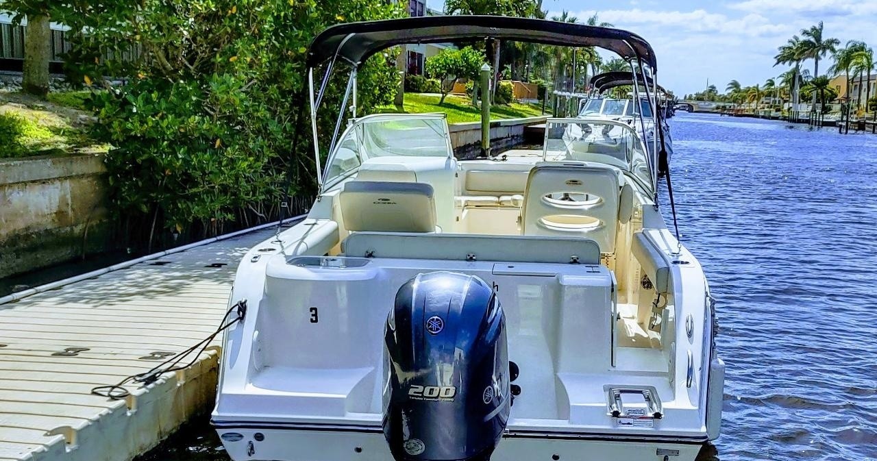 220 DC Cobia Bow Rider Rental — Cape Coral