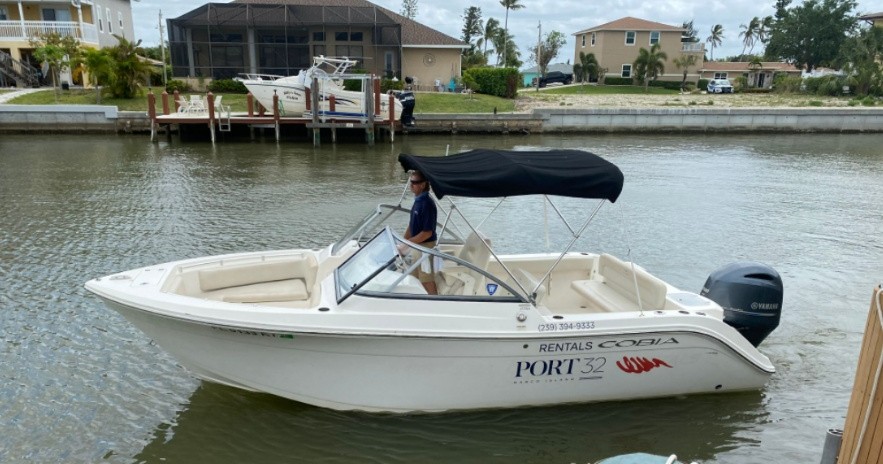 220 DC Cobia Bow Rider Rental — Naples