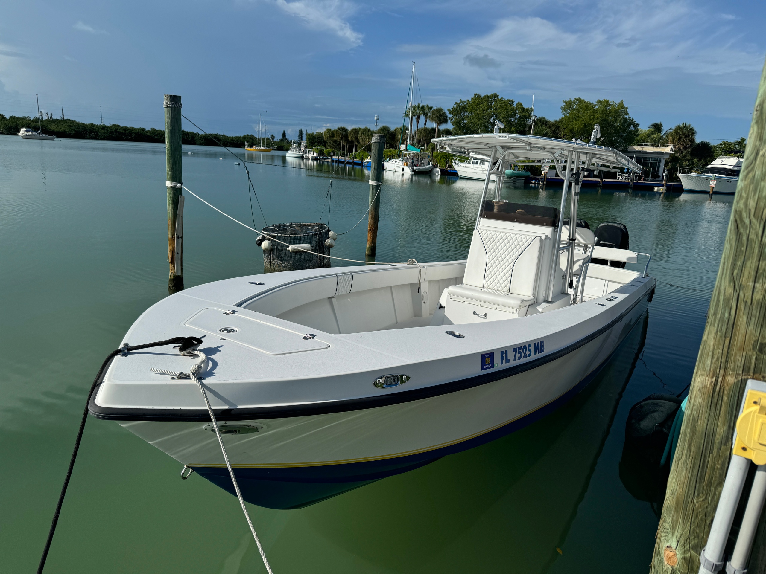 29ft SeaVee — Marathon