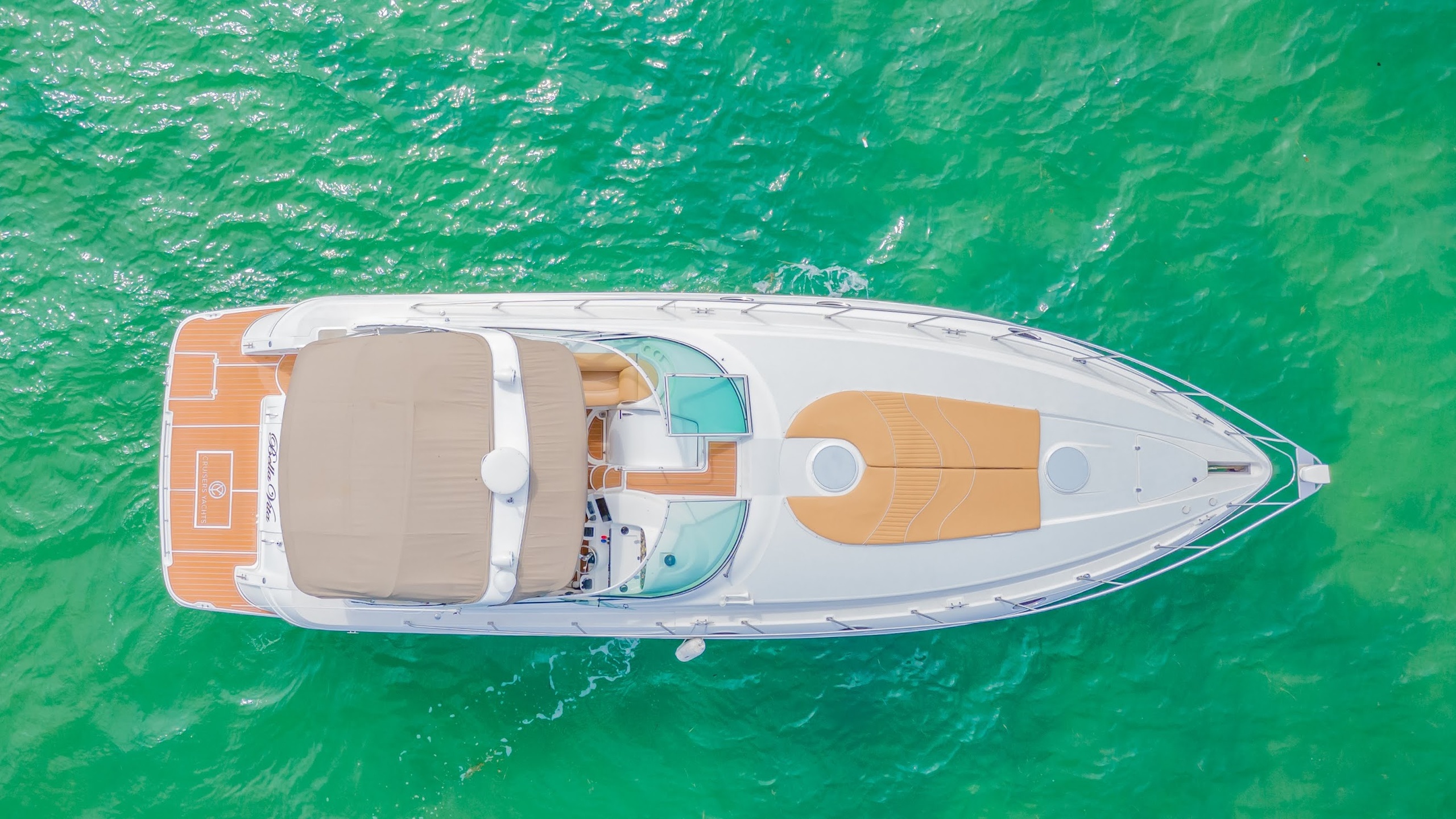 Yacht Rental bella vita 50 ft — Miami