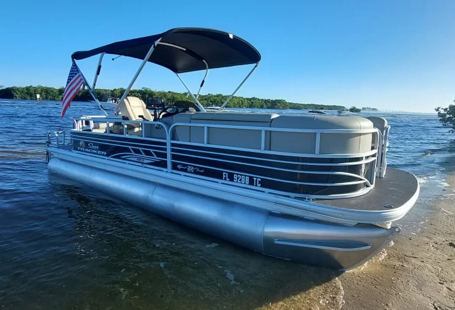 Pontoon Sun Tracker Sportfish SF22XP3 - 150HP — Cape Coral