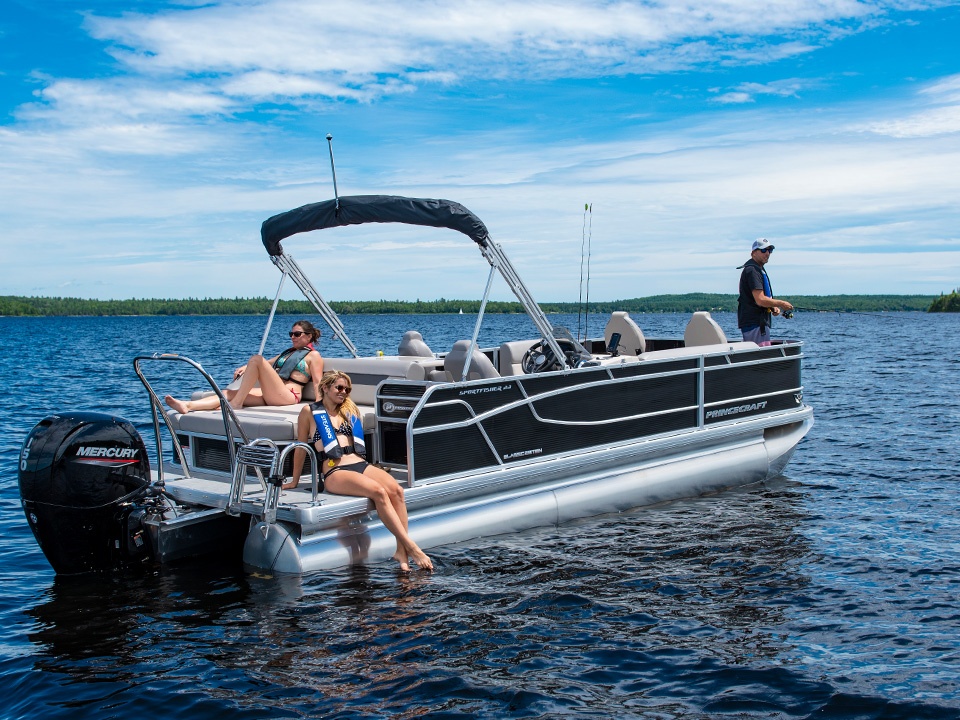 APEX PONTOON 10 PASSENGERS 90HP — Cape Coral