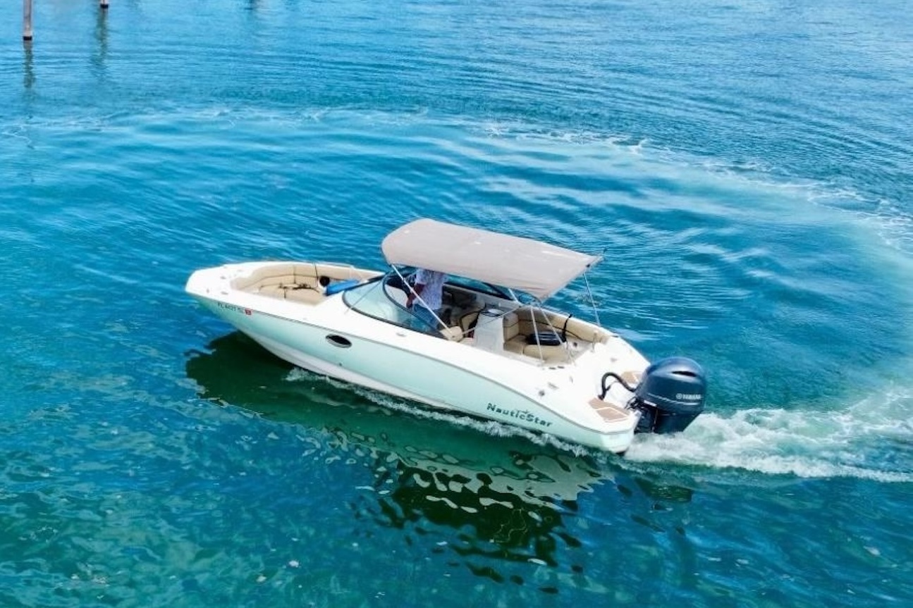 Miami Private Sunset Speedboat Tour for up to 6 People — Miami