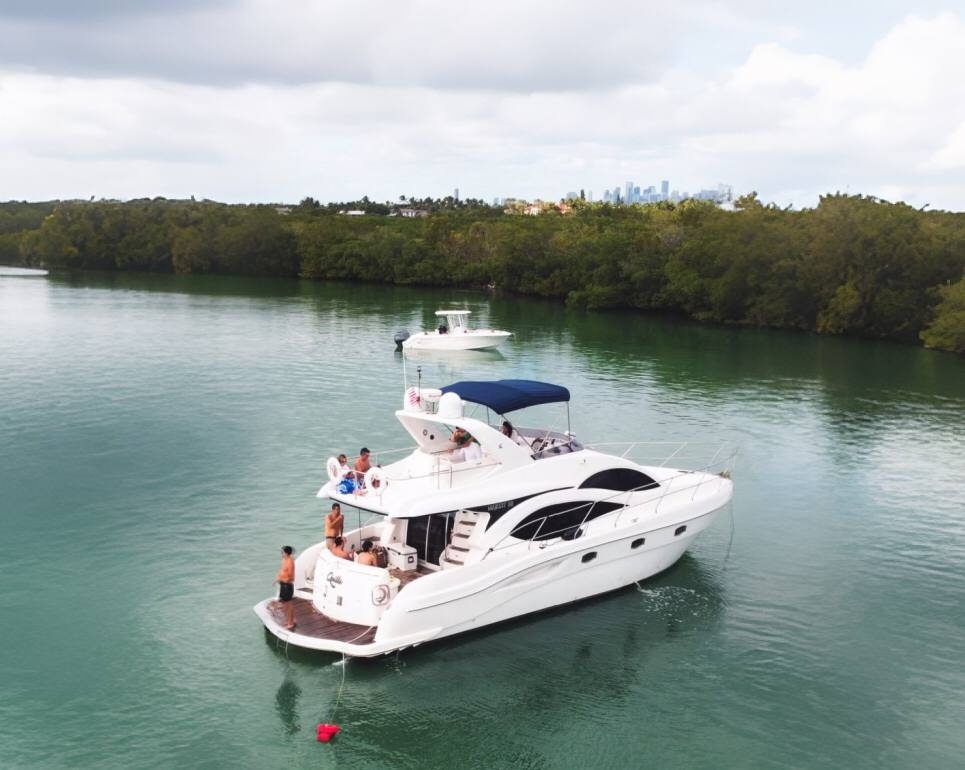 Majesty QUILLA — Miami