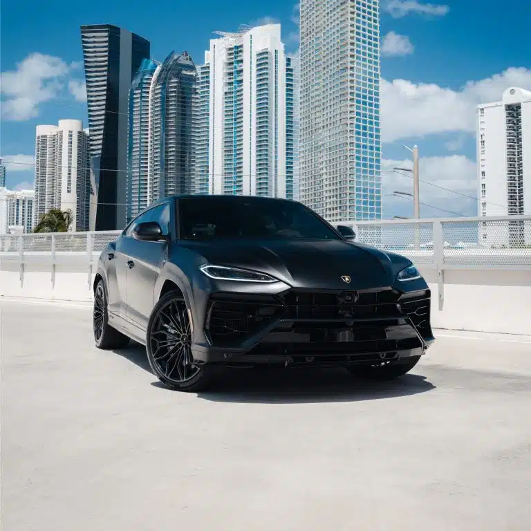 Lamborghini Urus — Miami