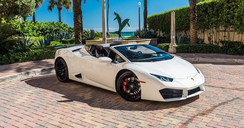 Lamborghini Huracan — Miami