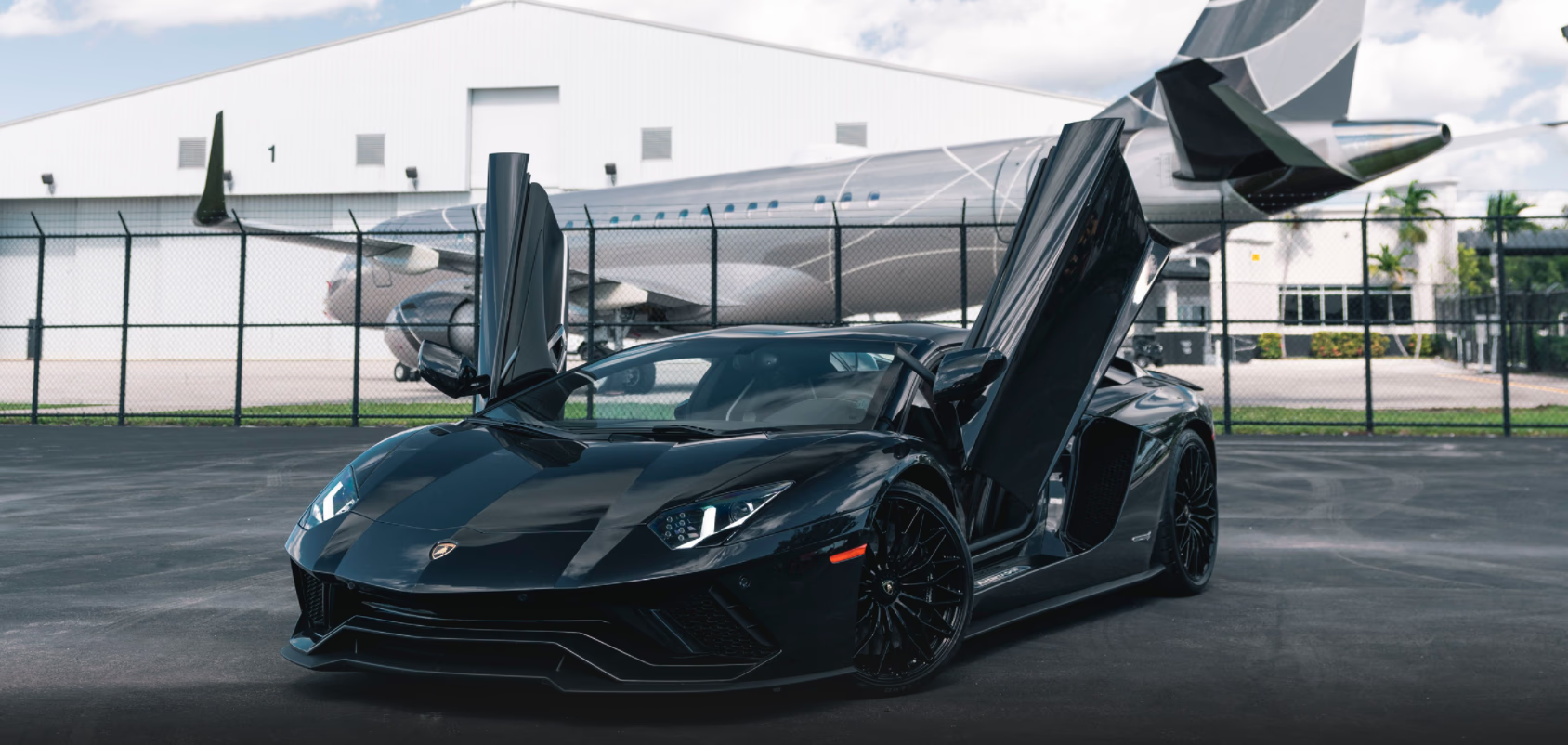 Lamborghini Aventador Black-on-Black — Miami