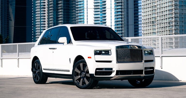 Rolls Royce Cullinan White — Miami