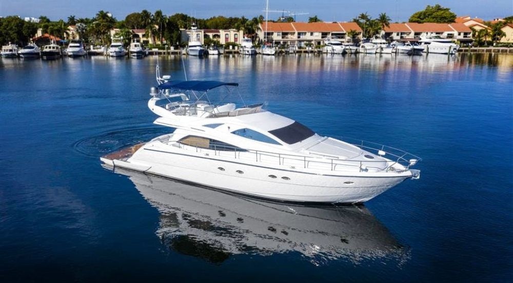 65 WARRIOR Flybridge — Miami