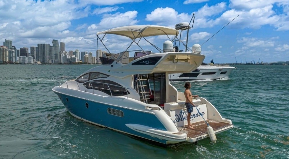 40 Azimut Alexandra — Miami