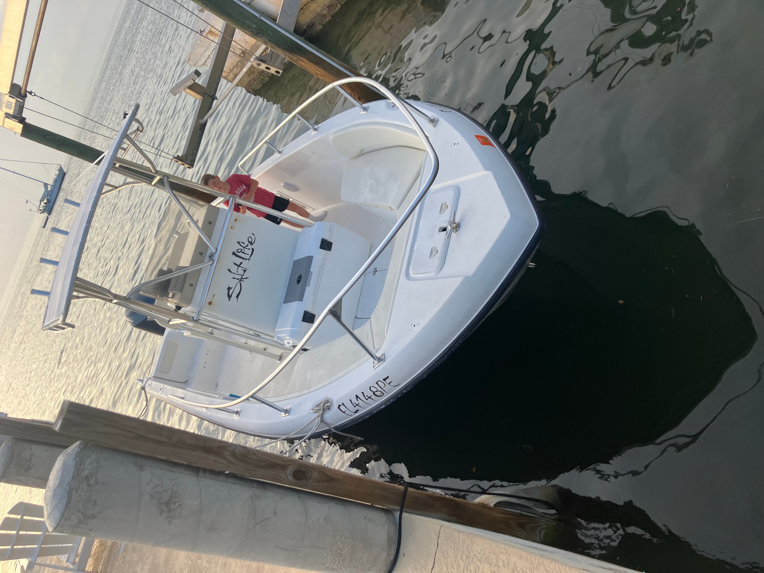 24ft Seachaser — Marathon