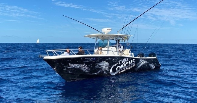 30 ft Mako w/twin Mercury 300's