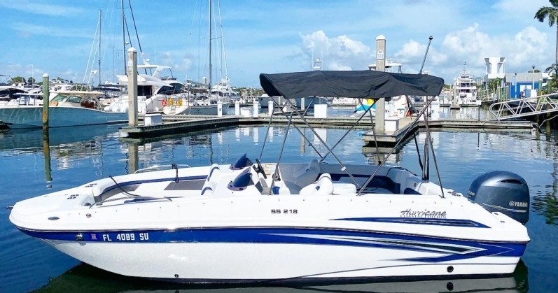 22' Coastliner - Sundeck