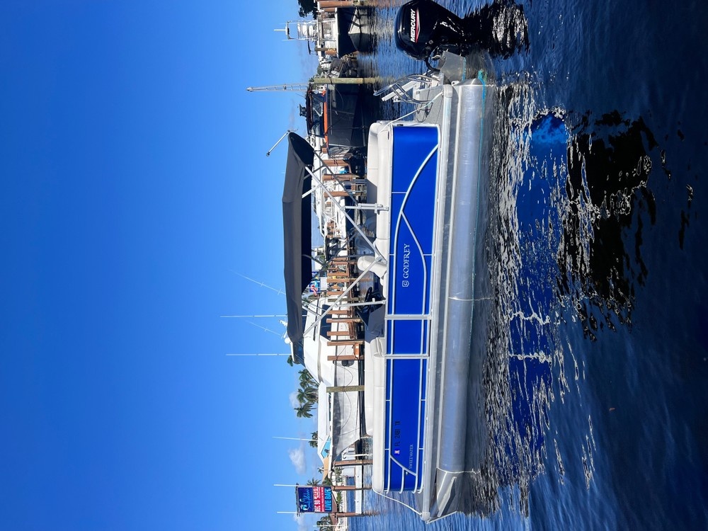 24' Bluetoon — Pompano Beach