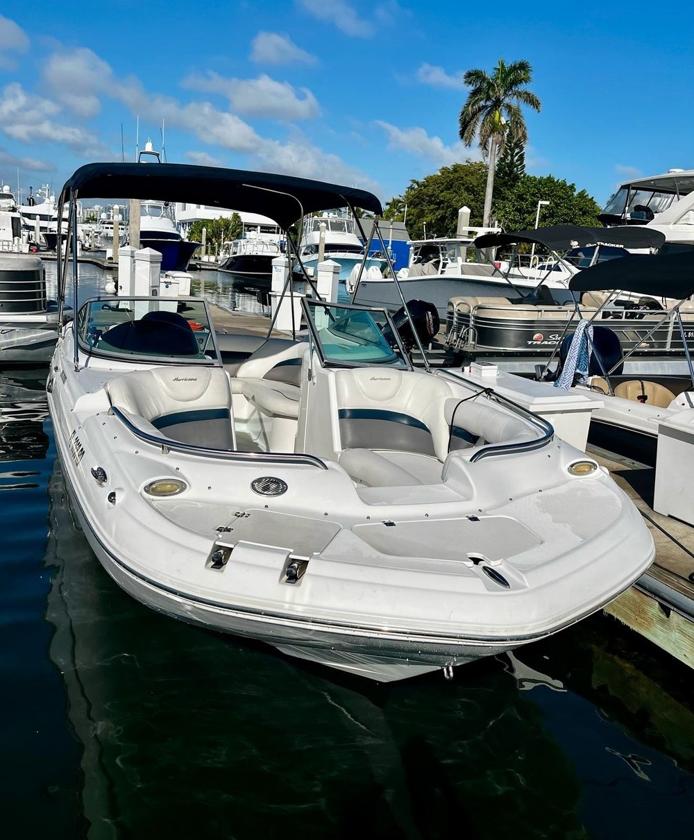 22' Callisto - Sundeck — Fort Lauderdale
