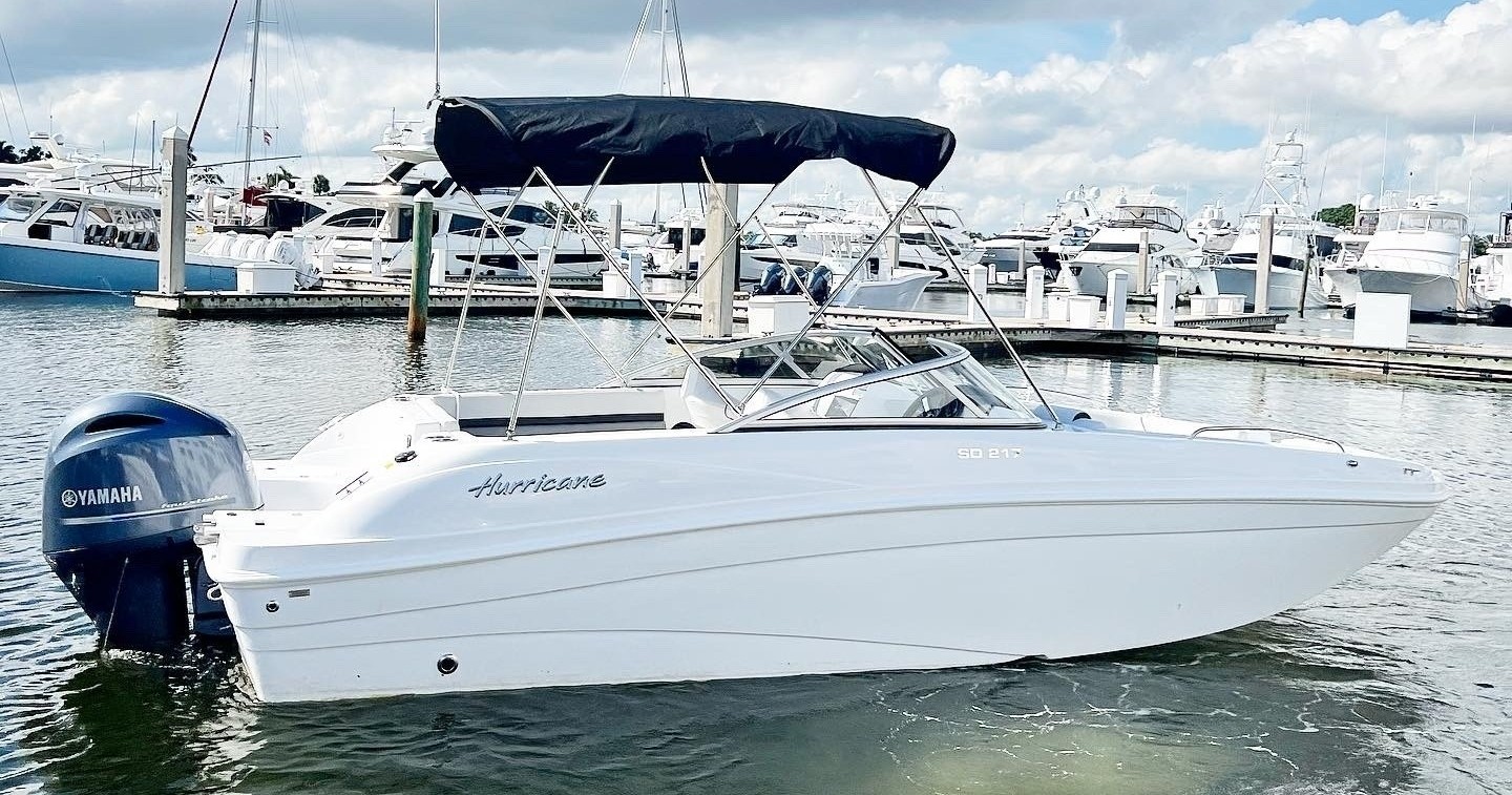 22' White Pearl - Sundeck — Fort Lauderdale