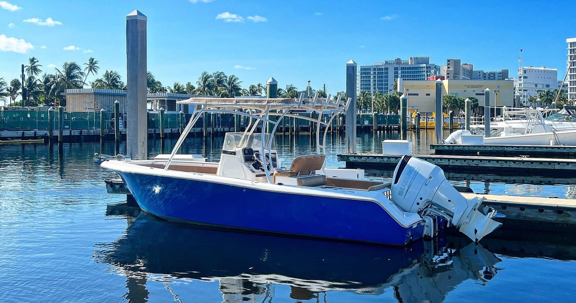 24' SeaHunt - Hybrid Console — Fort Lauderdale