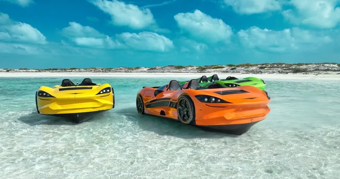 Conch Key: Half Hour Jet Car Boat Rental
