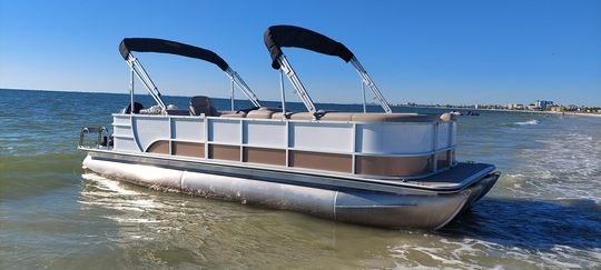 Bentley Pontoon 240 Cruise 200HP — Cape Coral