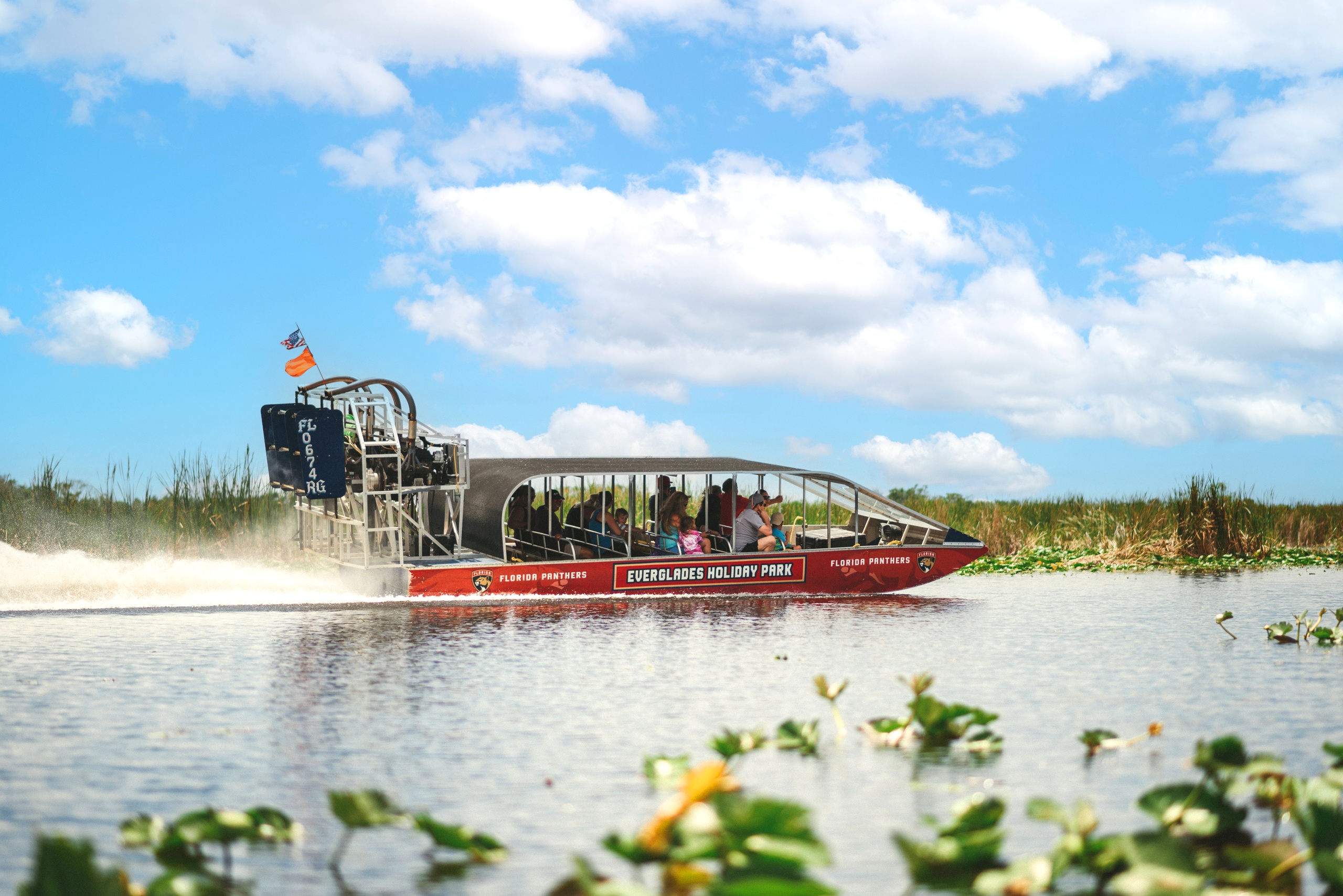 Everglades Tour: Airboat ride-Alligator show-transportation — Miami
