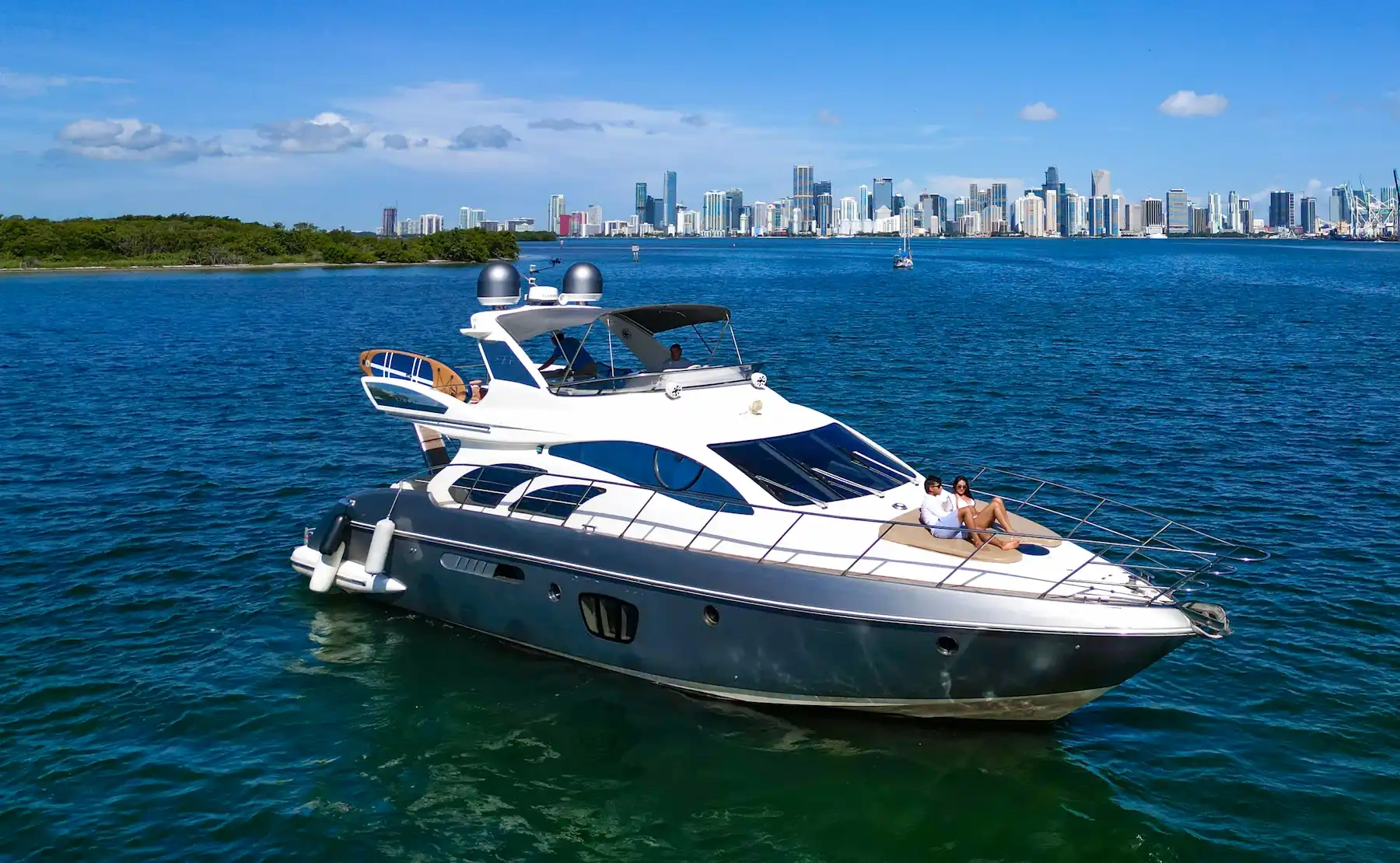 57 Azimut