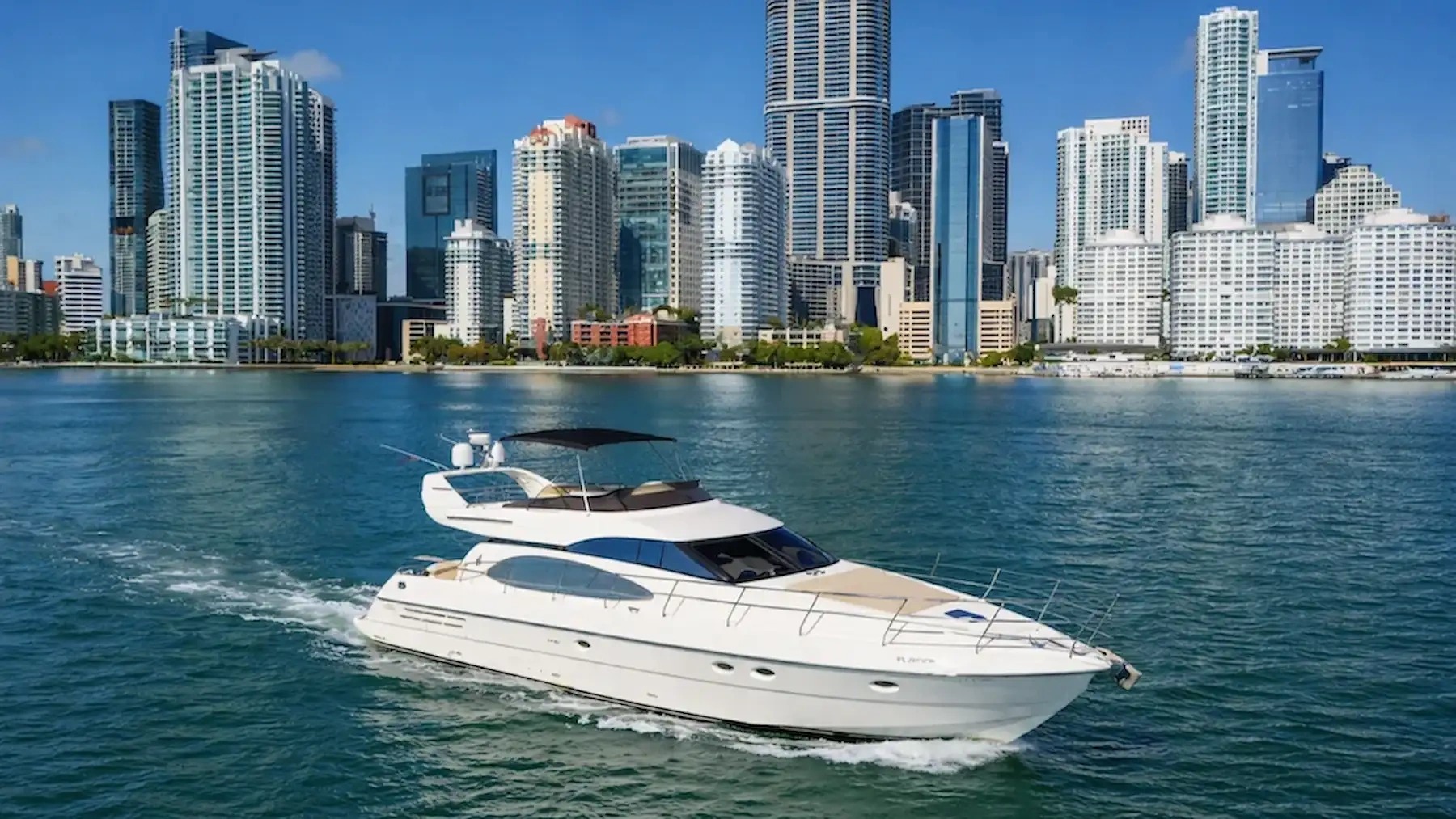 62 Azimut — Hialeah